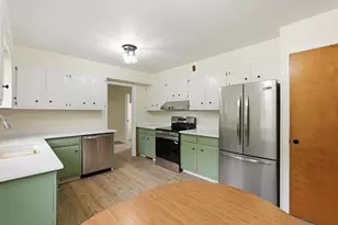 98 N Rd, Monroe, MA 01350 - Photo 19