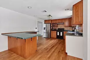 47 Tanglewood Dr, Scituate, MA 02066 - Photo 9
