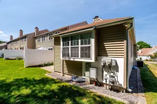 157 Chapman Pl, Leominster, MA 01453 - Photo 31