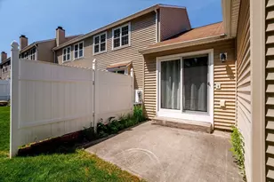 157 Chapman Pl, Leominster, MA 01453 - Photo 29