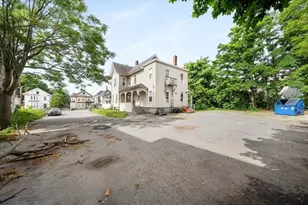 173 Branch St, Lowell, MA 01851 - Photo 3