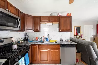 9-11 Bassett Street, Lowell, MA 01852 - Photo 11
