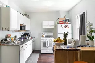 9-11 Bassett St, Lowell, MA 01852 - Photo 13