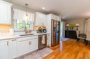 44 Brookside Dr, Hanson, MA 02341 - Photo 9