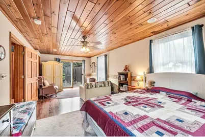 17 Elm St, Monson, MA 01057 - Photo 25