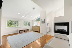42 Cavendish Cir, Salem, MA 01970 - Photo 21
