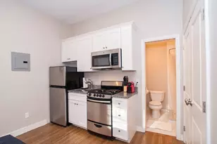 102 Chandler St, Boston, MA 02116 - Photo 9