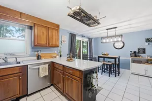 266 Wellman Ave, Chelmsford, MA 01863 - Photo 11