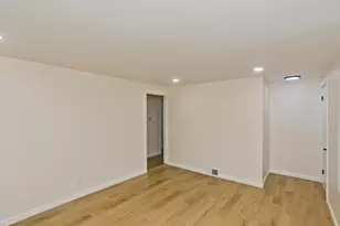 102 San Miguel St, Springfield, MA 01104 - Photo 7