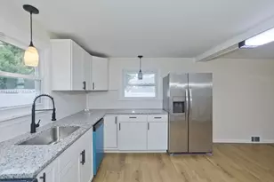 102 San Miguel St, Springfield, MA 01104 - Photo 11