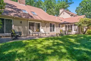 4 Meservey Ln, Lynnfield, MA 01940 - Photo 19
