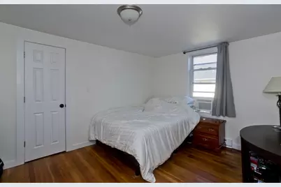 60-62 Shawmut Ave, Holyoke, MA 01040 - Photo 7