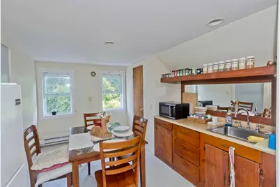 60-62 Shawmut Ave, Holyoke, MA 01040 - Photo 19