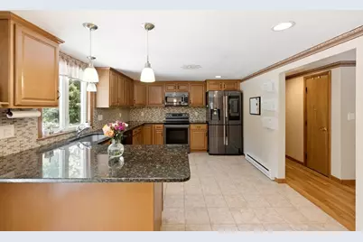 26 Carolyn Dr, Plymouth, MA 02360 - Photo 7