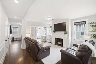 9 Park St, Boston, MA 02122 - Photo 9