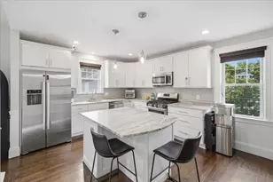 9 Park St, Boston, MA 02122 - Photo 3