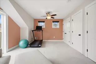 9 Park St, Boston, MA 02122 - Photo 35