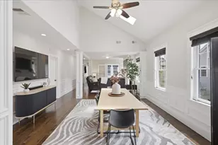 9 Park St, Boston, MA 02122 - Photo 7