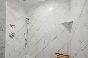 9 Park St, Boston, MA 02122 - Photo 23