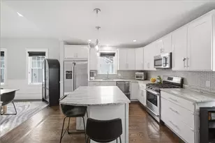 9 Park St, Boston, MA 02122 - Photo 5