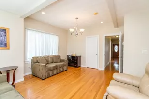 34 Irma Ave, Watertown, MA 02472 - Photo 7