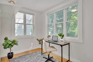 26 Hardwick St, Cambridge, MA 02141 - Photo 17