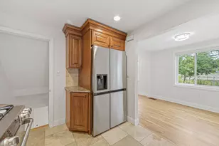 54A Bay State Rd, Quincy, MA 02171 - Photo 21