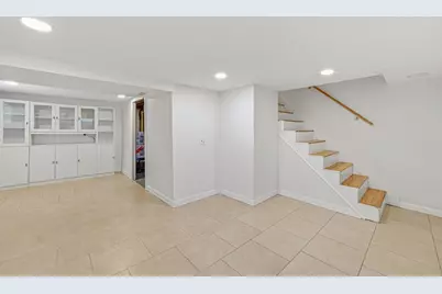 54-A Bay State Rd, Quincy, MA 02171 - Photo 17