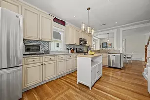 14 Hillsboro St, Quincy, MA 02169 - Photo 11
