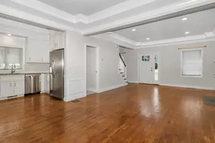 66 Ash St, Waltham, MA 02453 - Photo 9