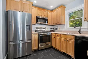 56 Hewlett St, Boston, MA 02131 - Photo 9
