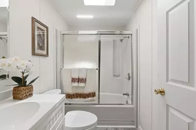 3 Queens Rd #211, Attleboro, MA 02703 - Photo 17