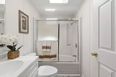 3 Queens Rd #211, Attleboro, MA 02703 - Photo 17