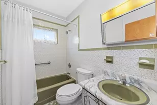 213-215 Main St, Melrose, MA 02176 - Photo 17