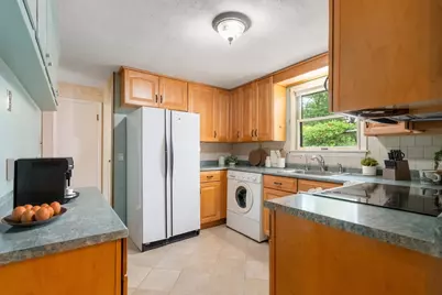 5 Sunset Rd, Maynard, MA 01754 - Photo 7