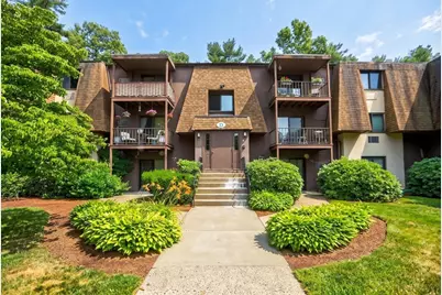491 W Central St #D2, Franklin, MA 02038 - Photo 1
