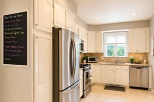 70 Pine Grove Ave, Lynn, MA 01905 - Photo 7
