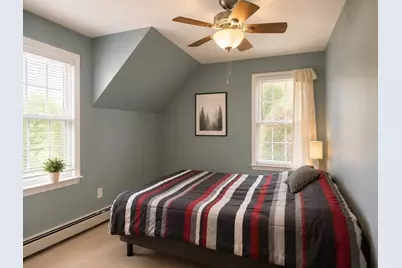 70 Pine Grove Ave, Lynn, MA 01905 - Photo 13