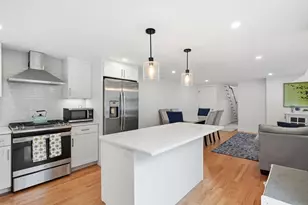 42 Messinger St, Canton, MA 02021 - Photo 9