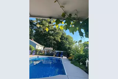 10 Dean Street, Hudson, MA 01749 - Photo 17