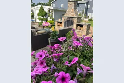 10 Dean Street, Hudson, MA 01749 - Photo 21