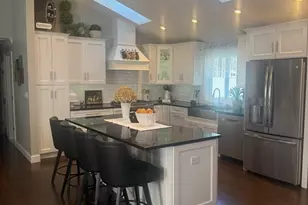 10 Dean St, Hudson, MA 01749 - Photo 25