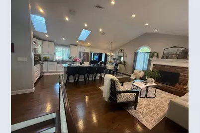 10 Dean Street, Hudson, MA 01749 - Photo 5