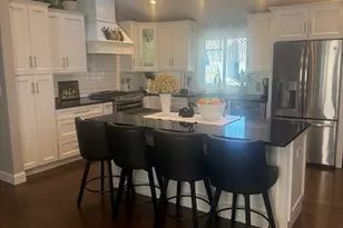 10 Dean St, Hudson, MA 01749 - Photo 23