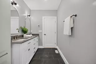 131 Hudson St, Somerville, MA 02144 - Photo 11
