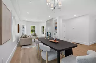 131 Hudson St, Somerville, MA 02144 - Photo 7