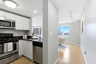 8 Museum Way, Cambridge, MA 02141 - Photo 3