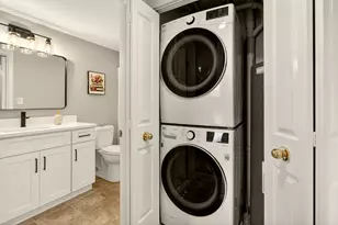 8 Museum Way, Cambridge, MA 02141 - Photo 15