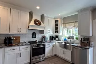 29 Bennett St, Hudson, MA 01749 - Photo 13