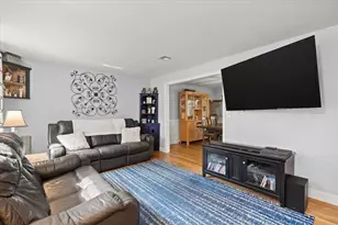 14 Cliff Rd, Bellingham, MA 02019 - Photo 11